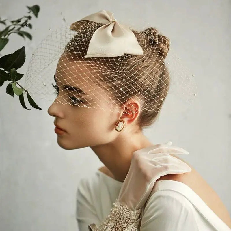 Vintage Beige Bridal Veil with Bow and Pearls