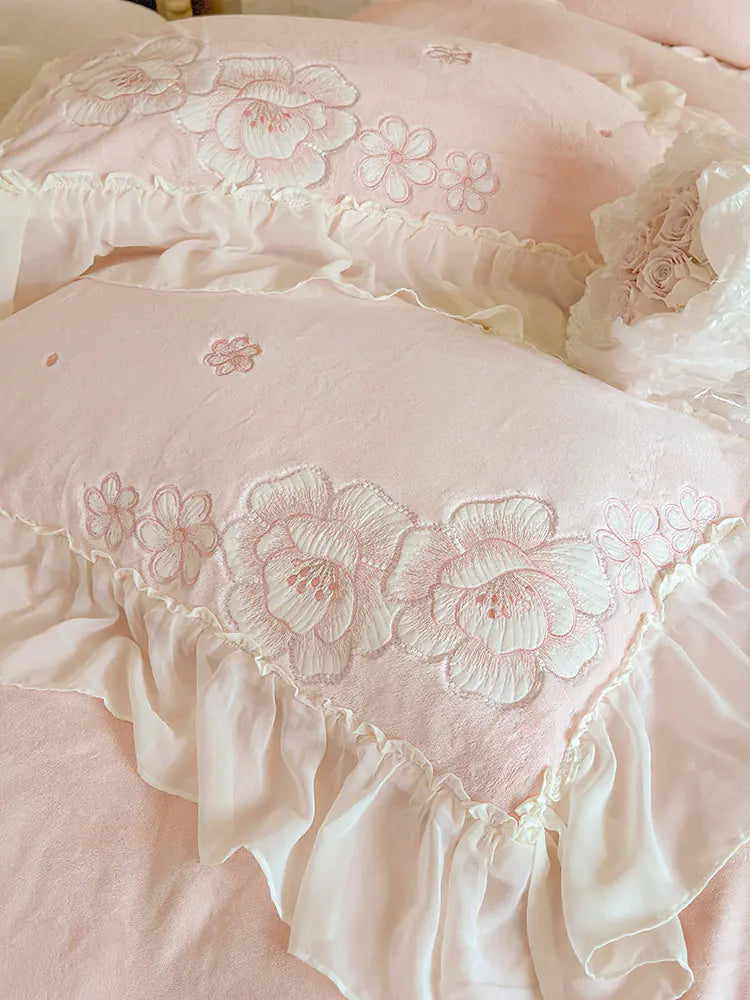 Autumn Winter Princess Style Four-Piece Bedding Set