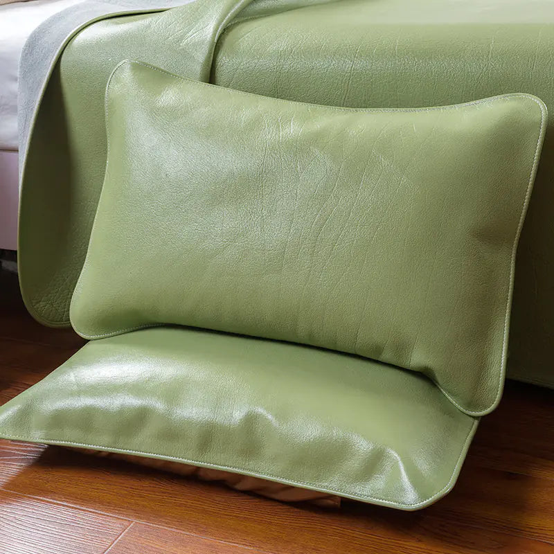 Premium Solid Color Buffalo Leather Mat Set (3 Pieces)