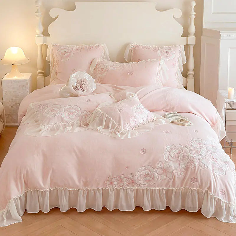 Autumn Winter Princess Style Four-Piece Bedding Set